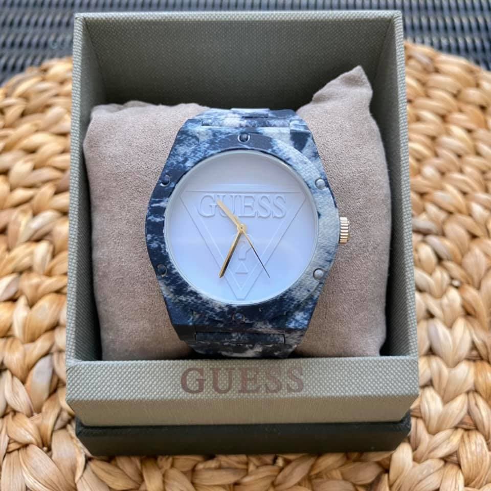 GUESS GWW0979L14