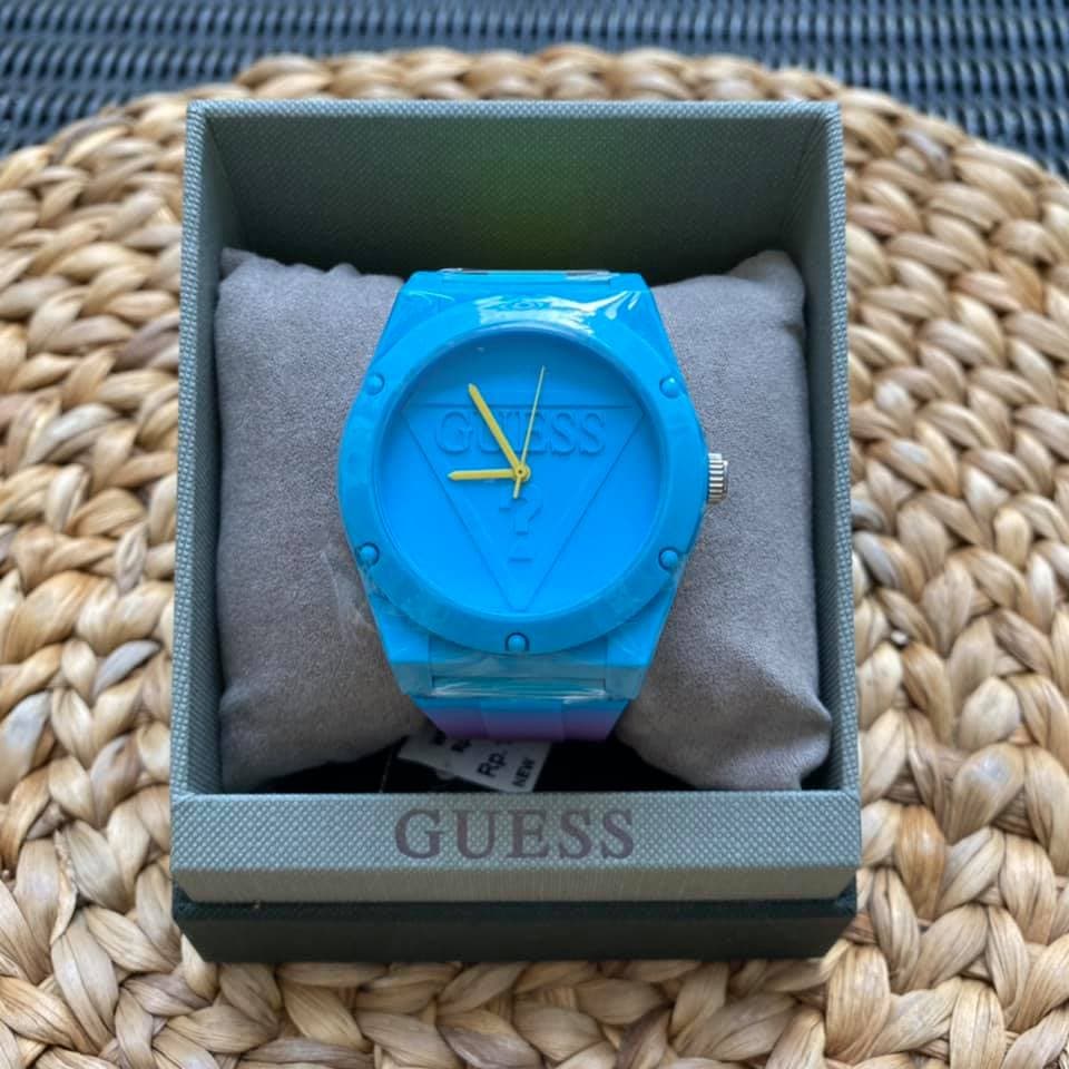 GUESS GWW0979L28