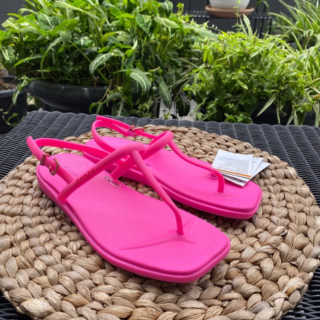 CROCS 209793