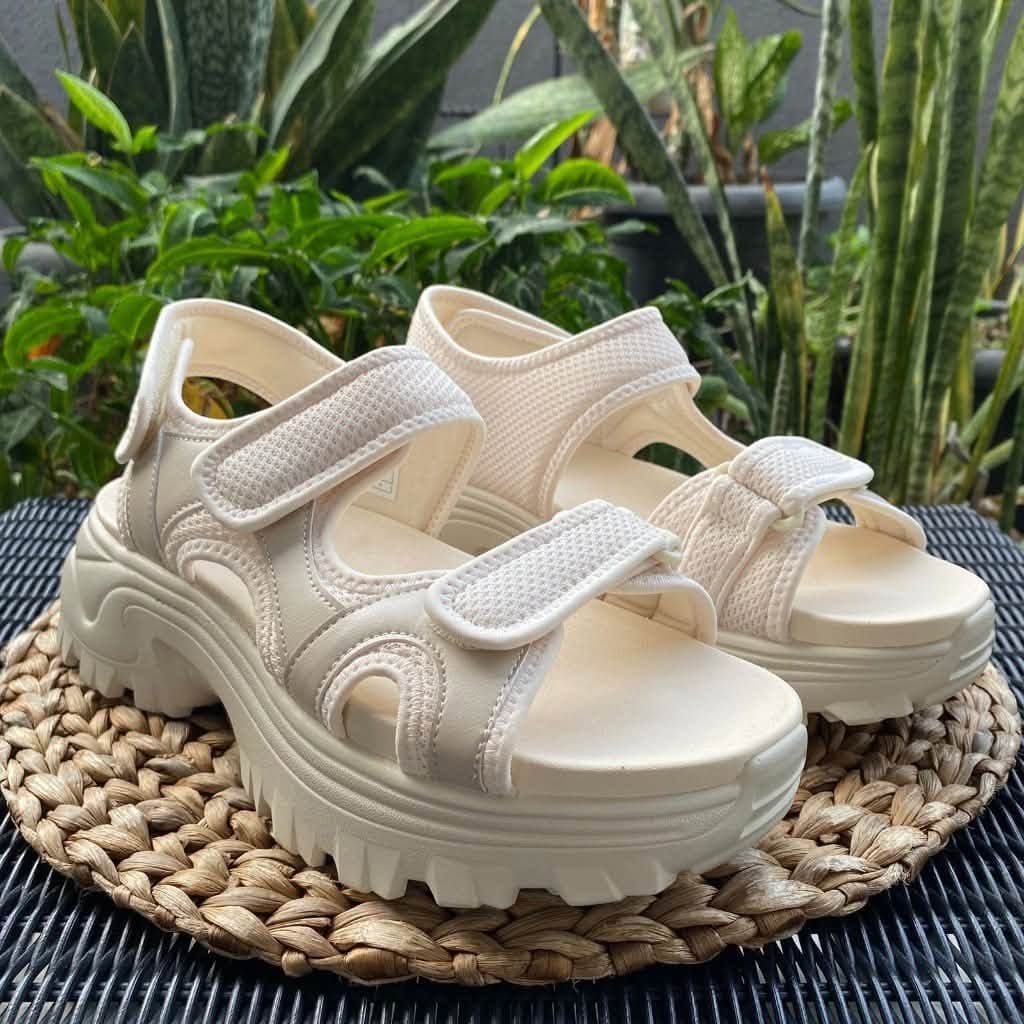 SKECHERS 119876