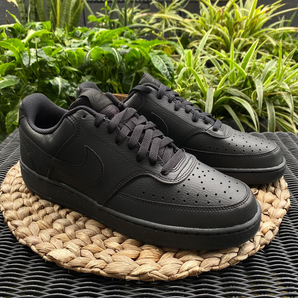 NIKE Court Vision LO NN DH2987