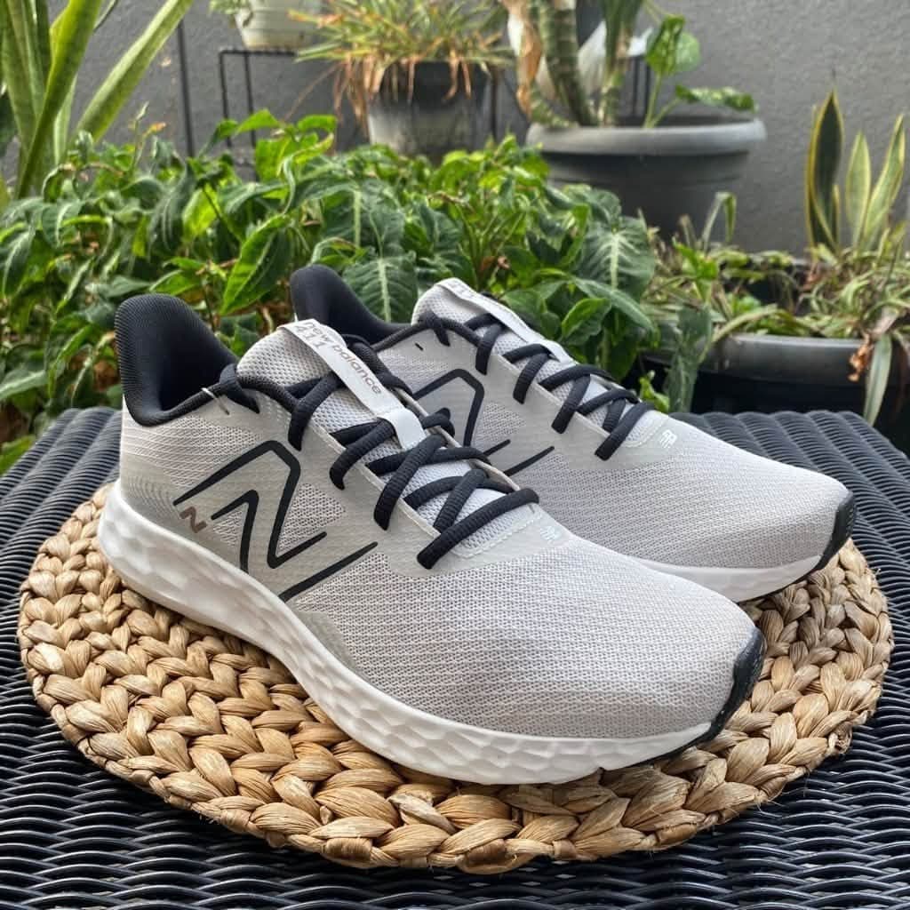 NEW BALANCE M411RE3