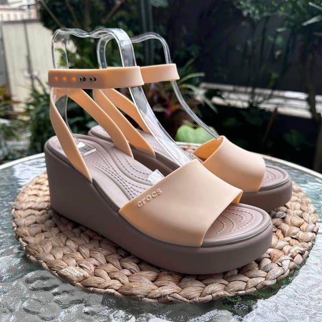 CROCS 209406