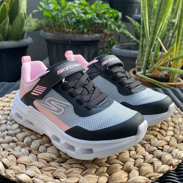 SKECHERS 303682