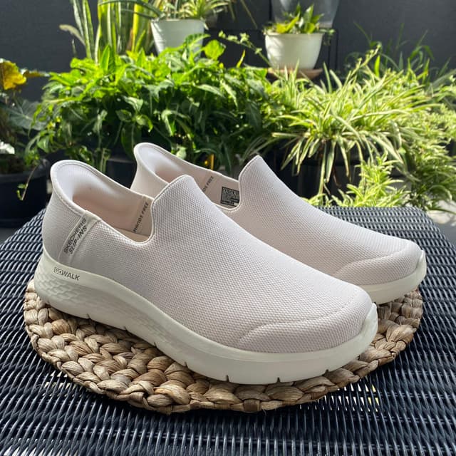 SKECHERS 216335
