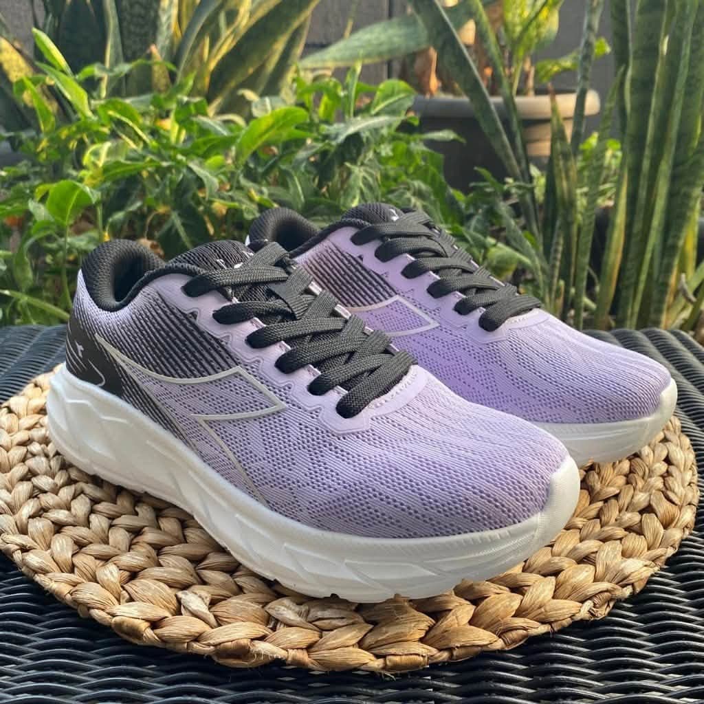 DIADORA Pacro
