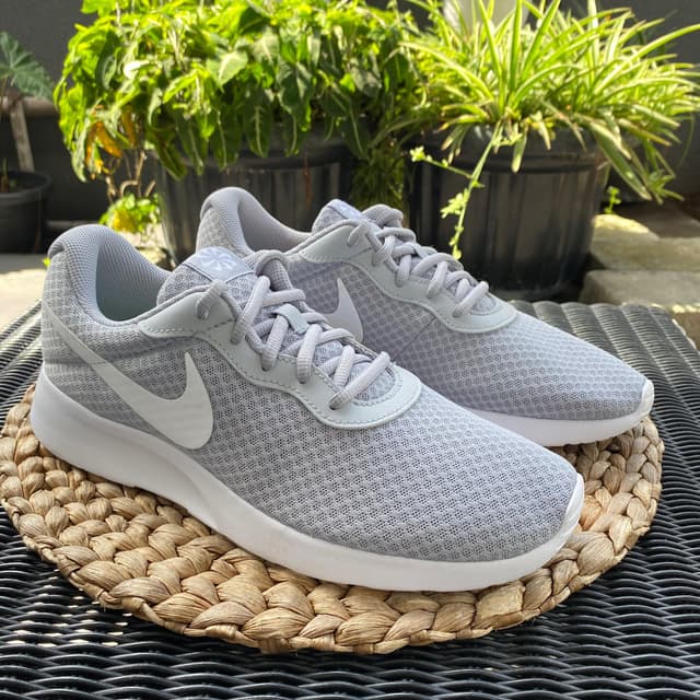 NIKE Tanjun DJ6258