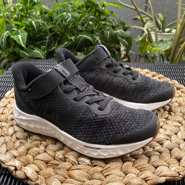 NEW BALANCE PAARIAB4