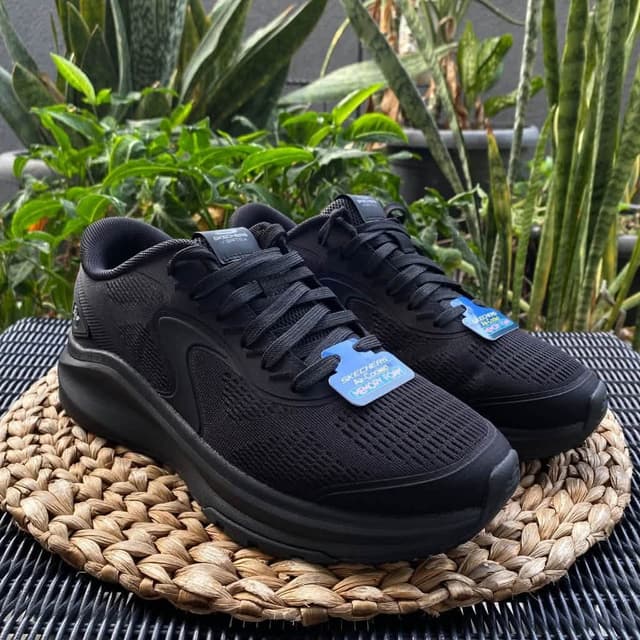 SKECHERS 233075