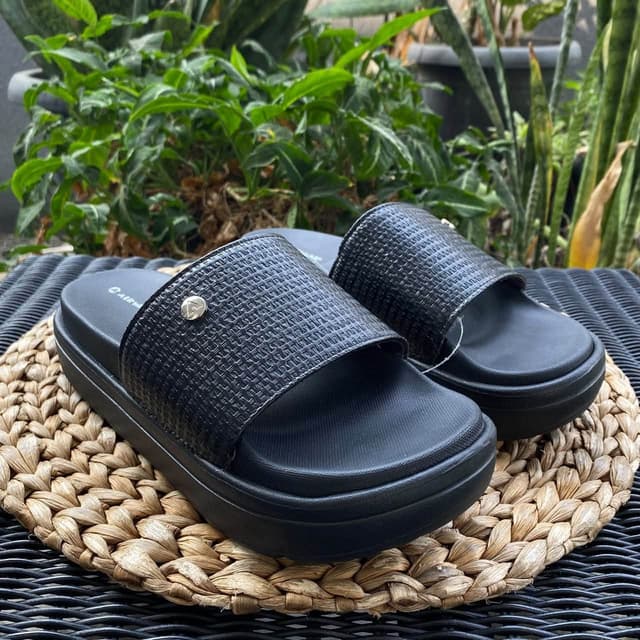 AIRWALK Essa