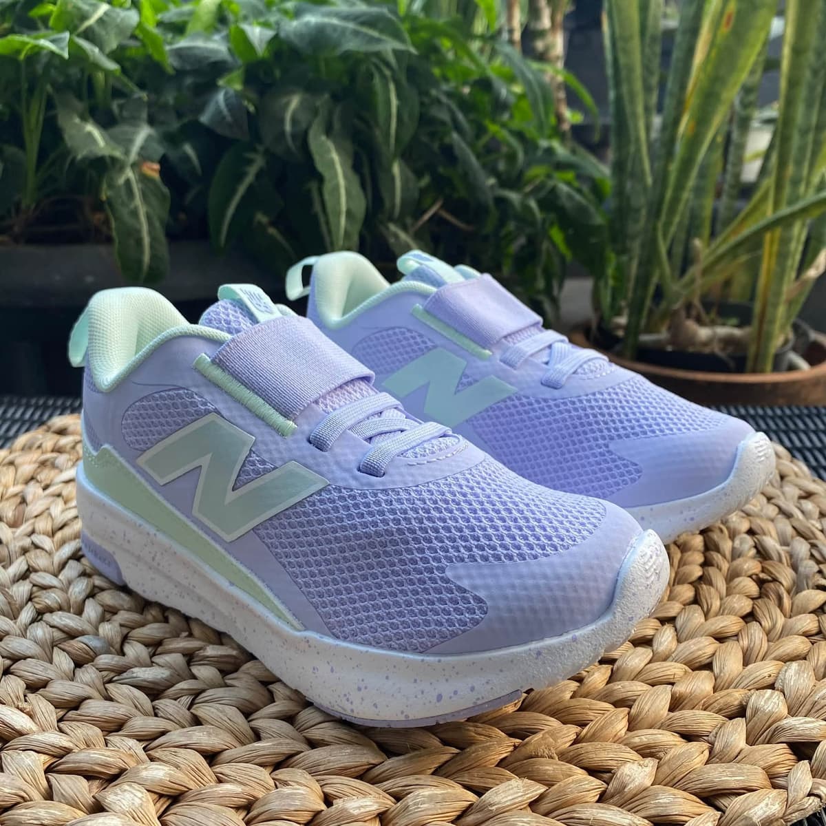 NEW BALANCE P46825X