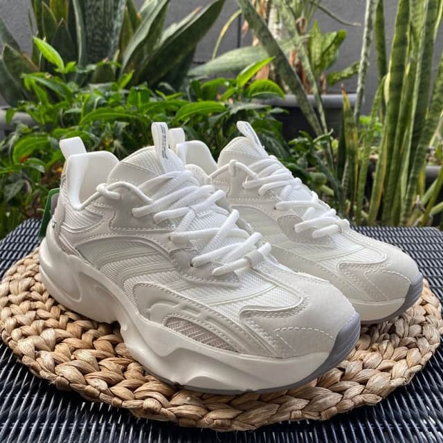 SKECHERS 117369