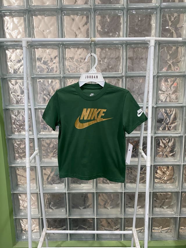 NIKE 86J5