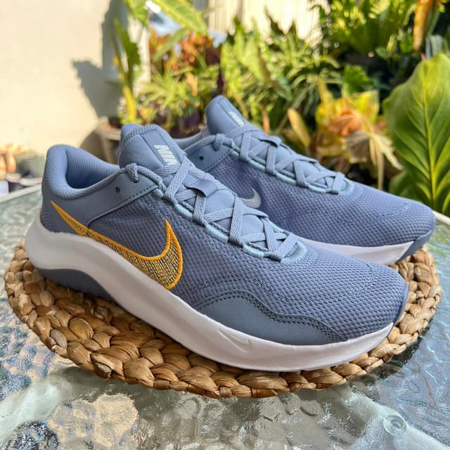 NIKE Legend Essential 3NN DM1120