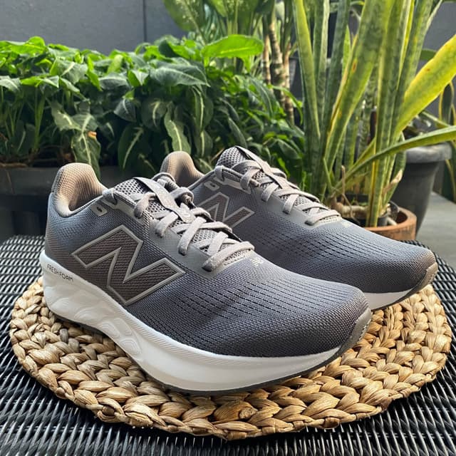 NEW BALANCE M520CY9