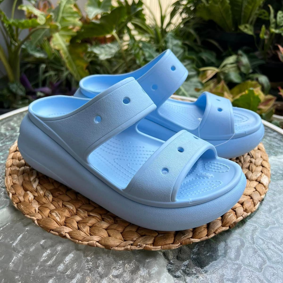 CROCS 207670