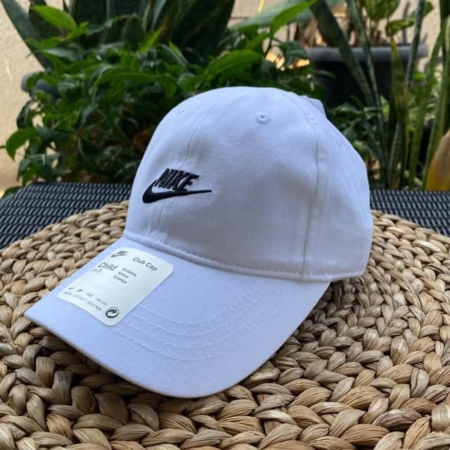 NIKE 8A29