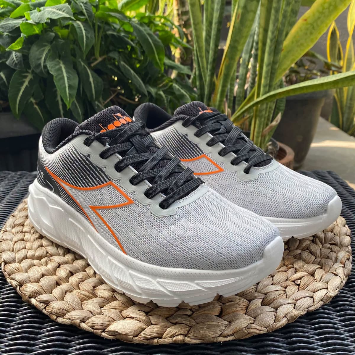 DIADORA Pacro