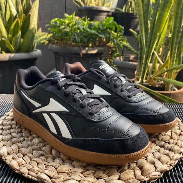 REEBOK Finale 9918