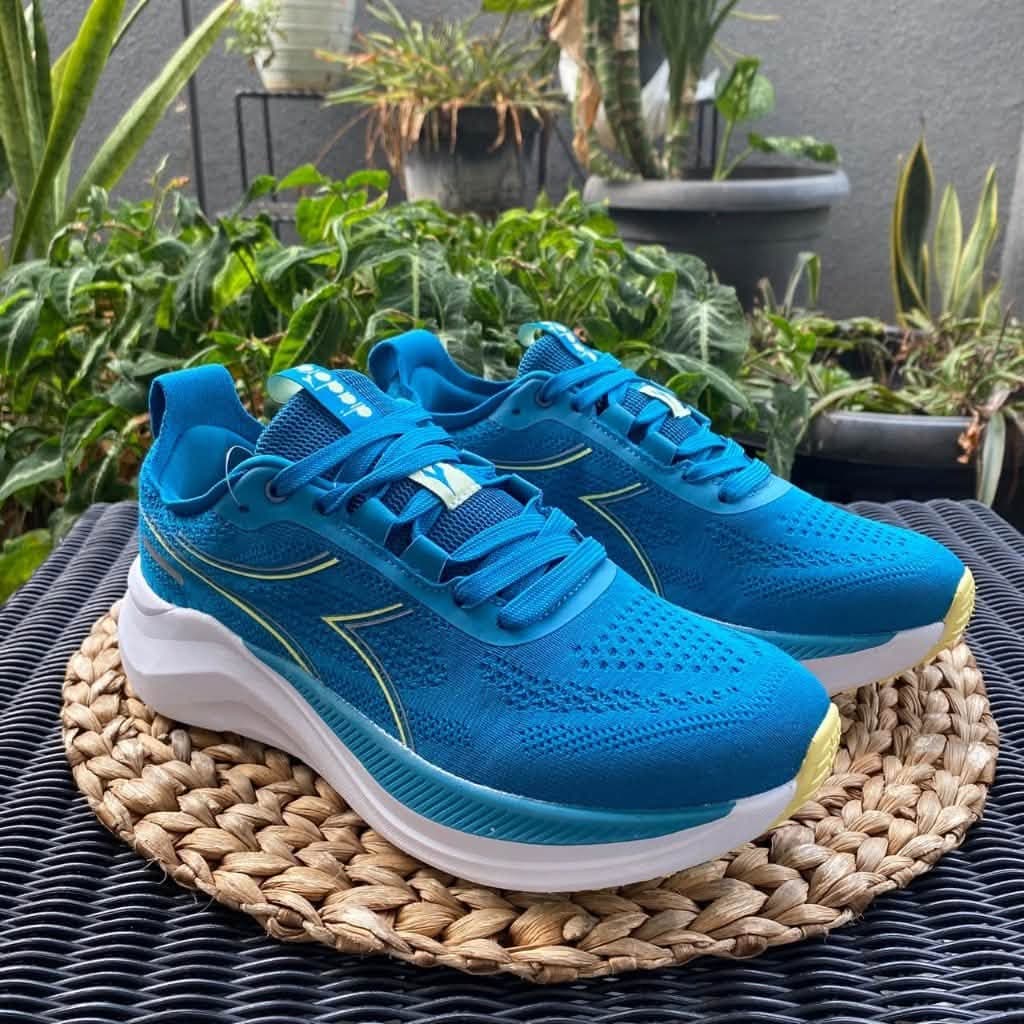 DIADORA Pila