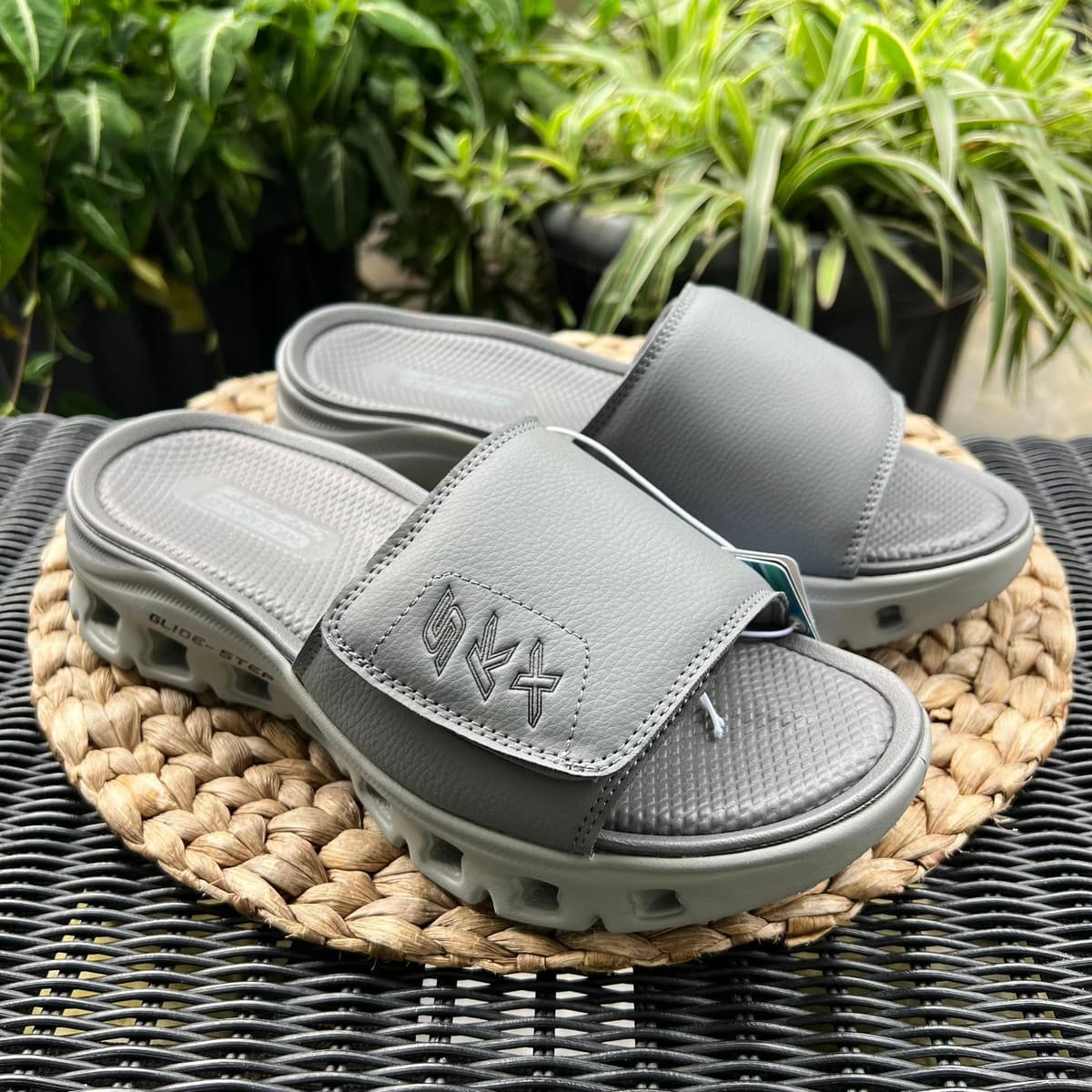 SKECHERS 232979