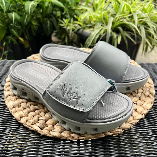 SKECHERS 232979